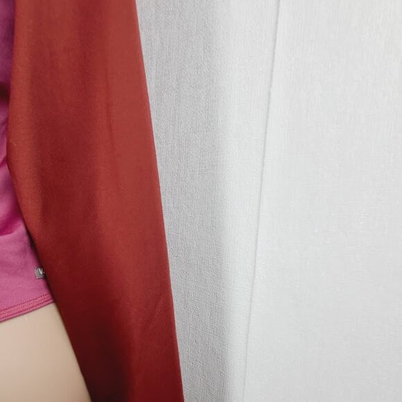 The North Face Women's Burgundy Pink Crew Neck Active Training T-Shirt Size L - Picture 7 of 11